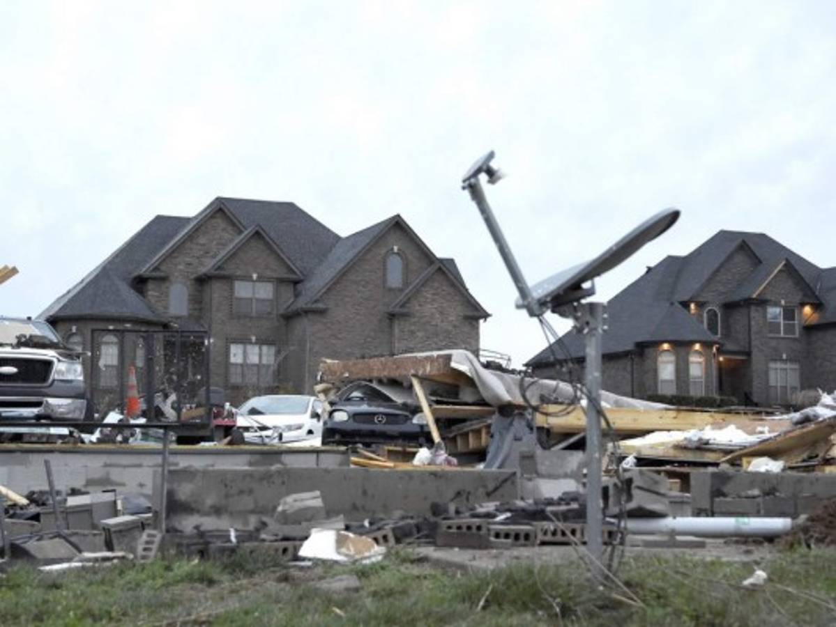 Tormentas eléctricas en Estados Unidos dejan cinco muertos