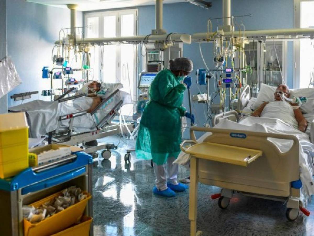 Italia supera los 25,000 muertos por coronavirus 
