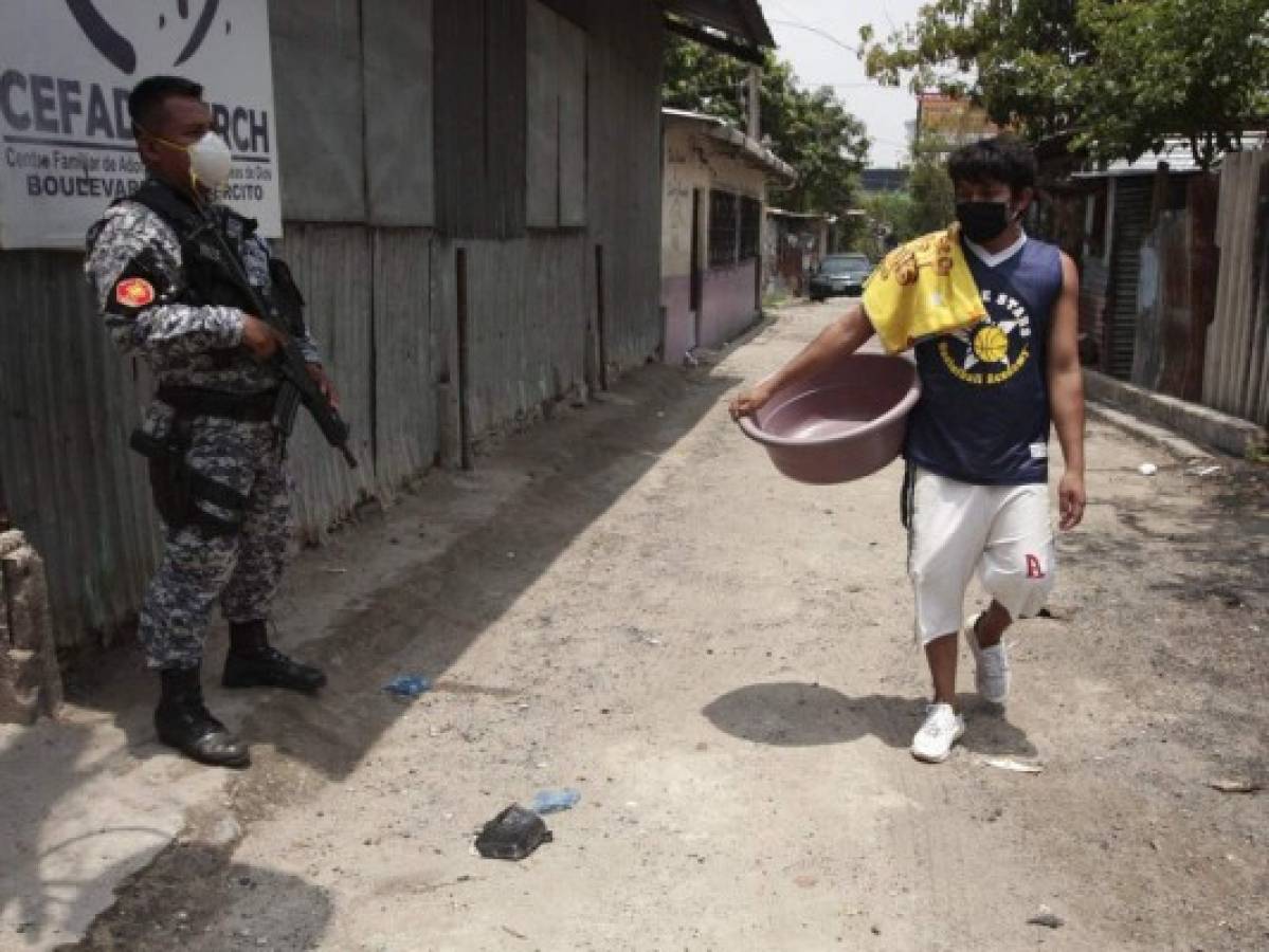 Centros de contención de El Salvador son focos de contagio del Covid-19