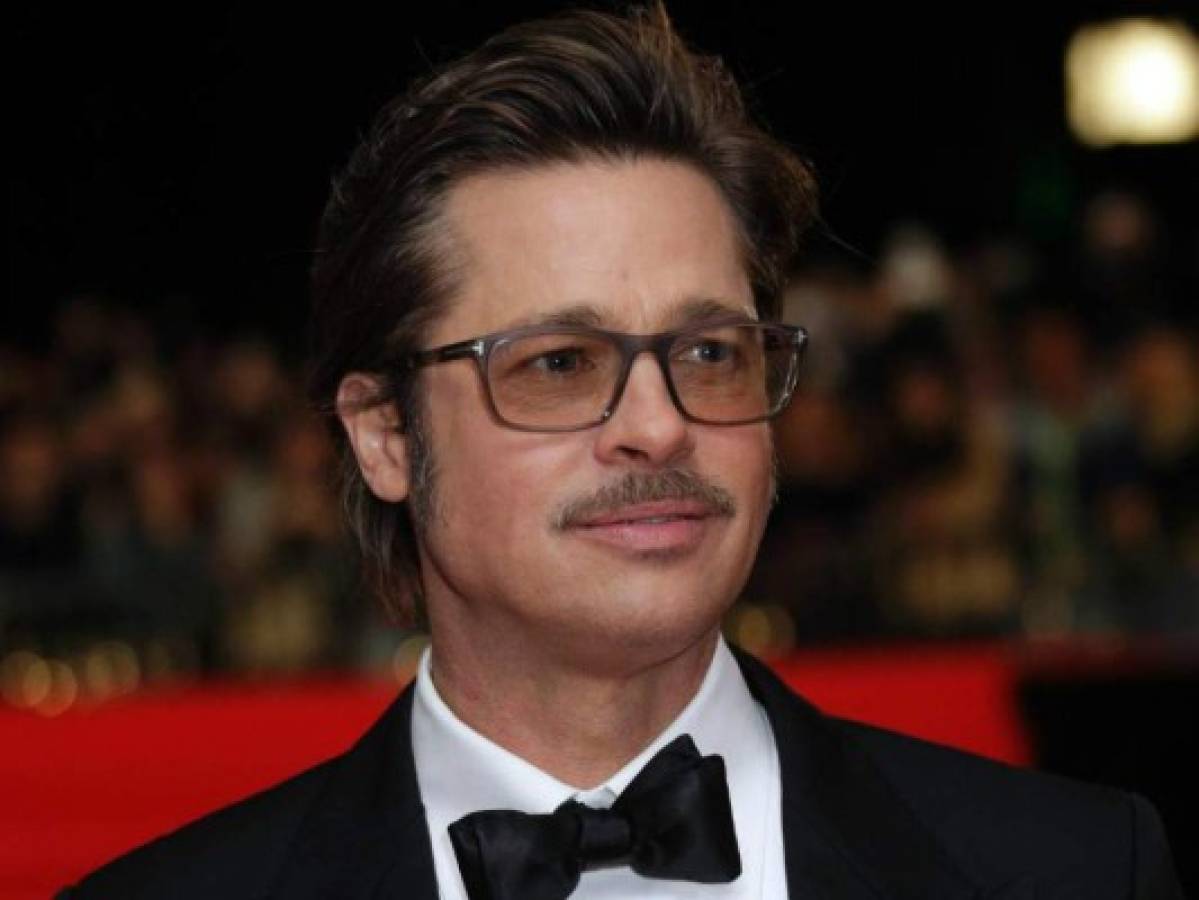 Angelina Jolie es cosa del pasado, Brad Pitt ya la olvida con una sexy actriz  