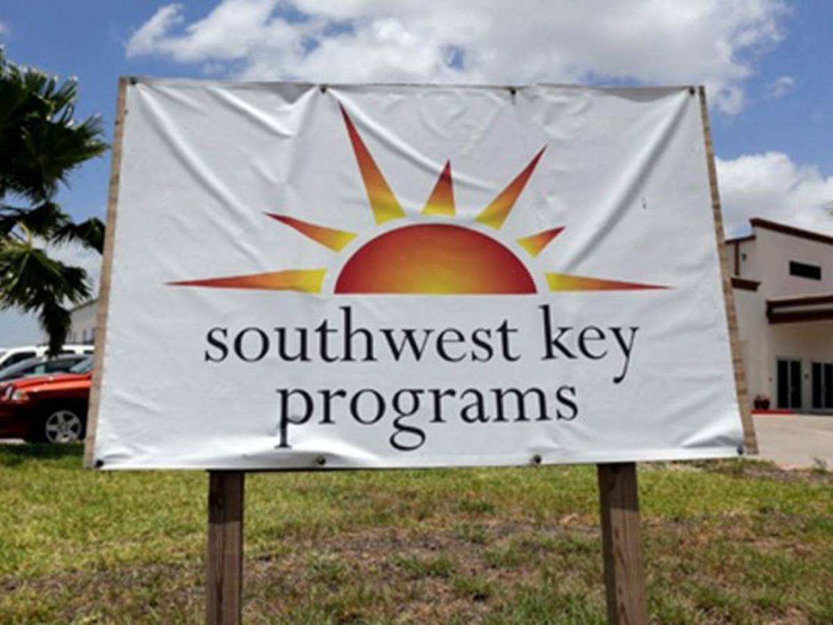 Podrían reabrir dos albergues para niños migrantes en Arizona