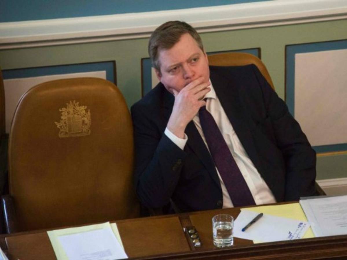 Primer ministro de Islandia renuncia por escándalo de 'Panamá Paper'