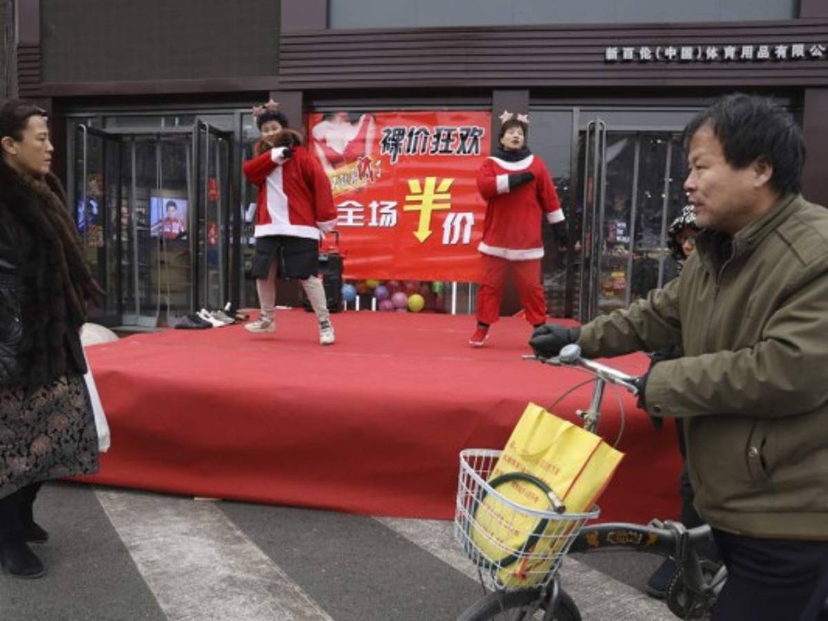 Restringen a Papa Noel en favor de tradiciones chinas