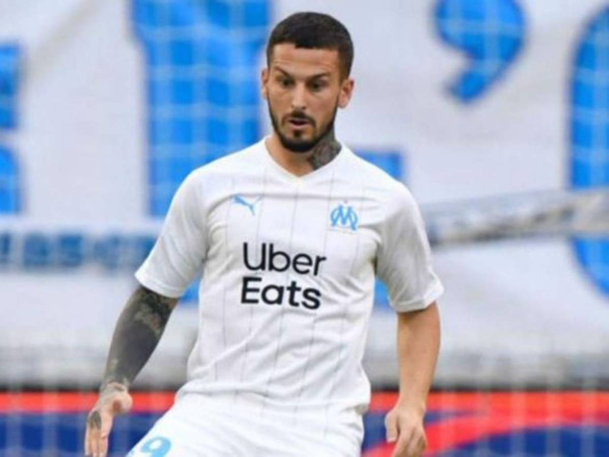 Benedetto impulsa con un doblete la remontada del Marsella ante el Mónaco