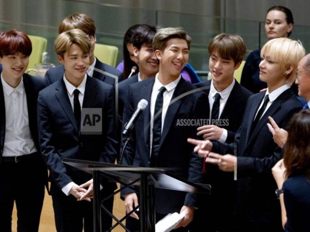La polémica camiseta de integrante de BTS por la que cancelan evento en Japón