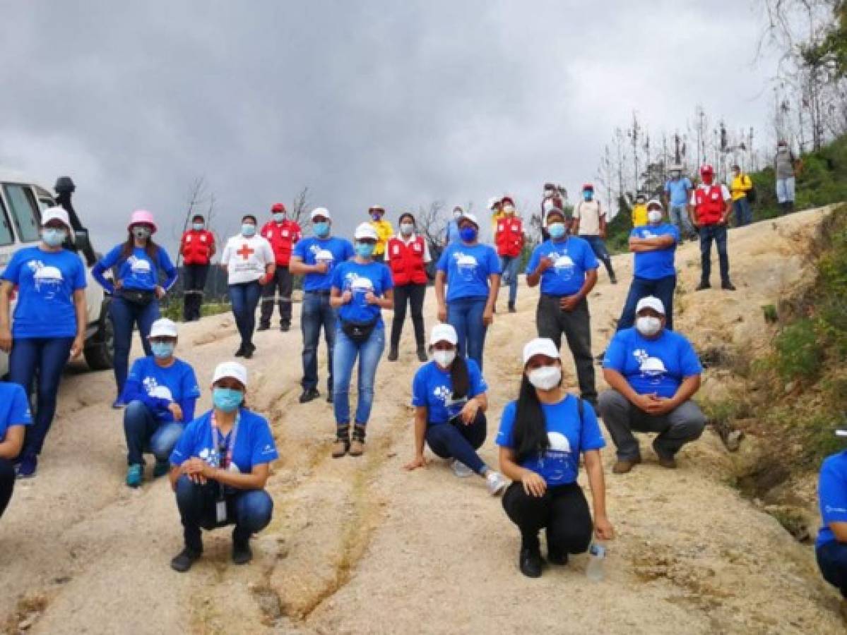 SOLIDARIDAD. Grupo de voluntarios que apoyan los programas.