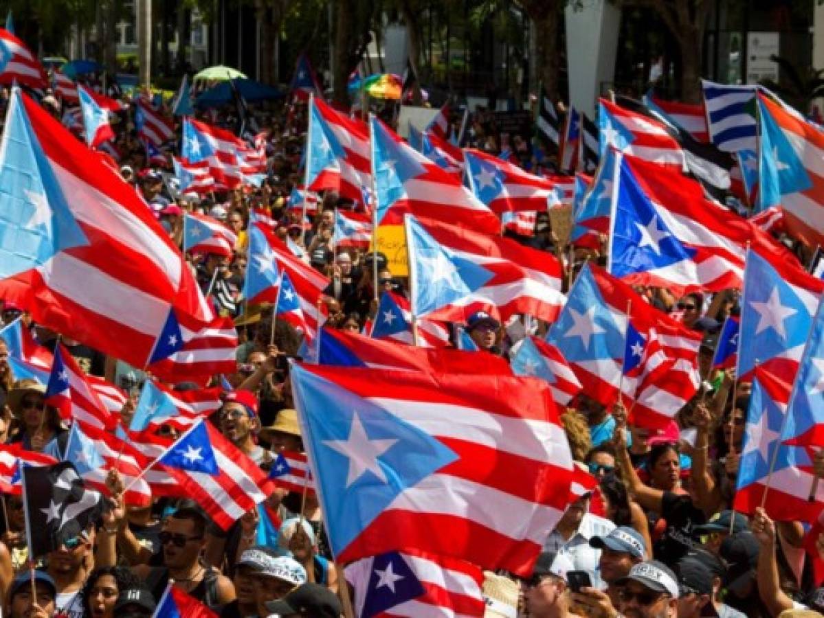 Puerto Rico a la espera de nuevo líder en medio de la crisis política