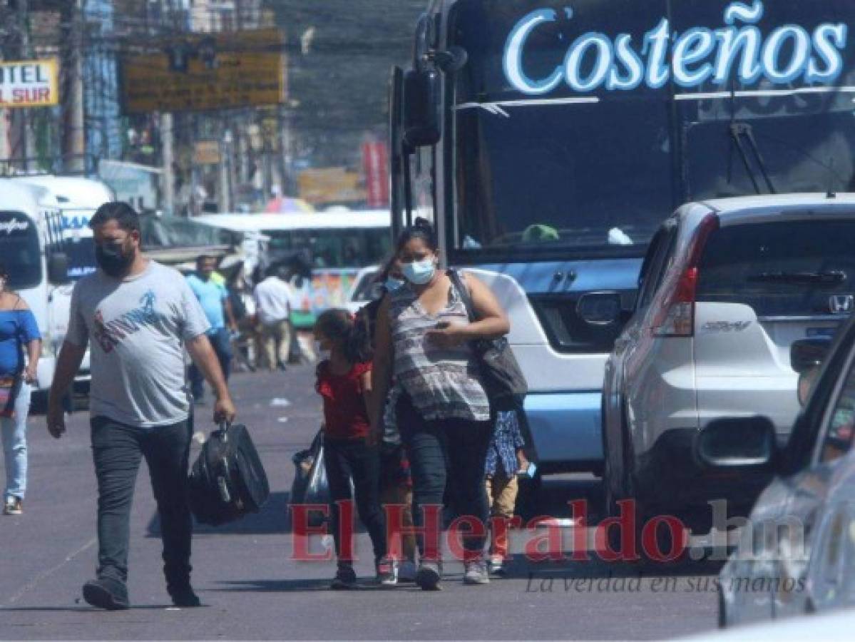 Con normalidad trabajarán en triajes, mercados y transporte en la capital   