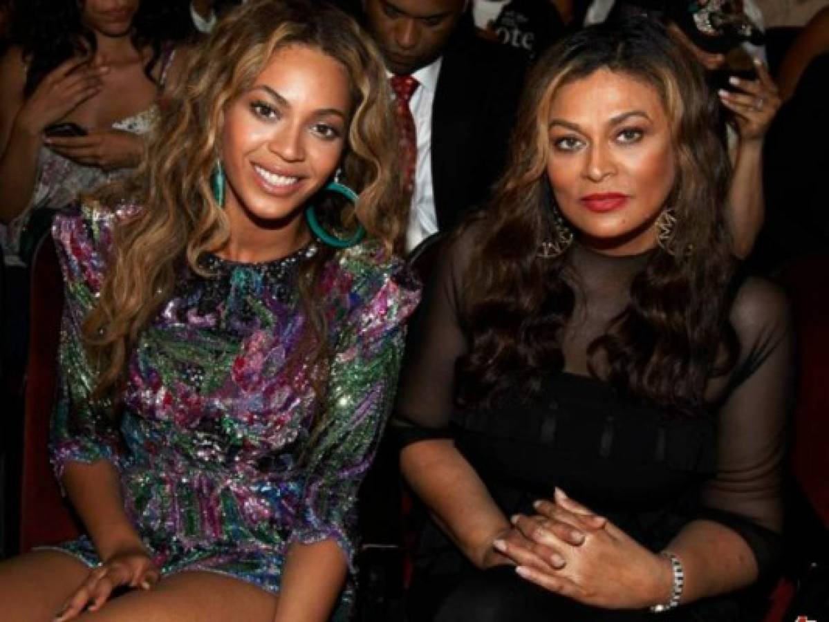 El polémico retiro de las redes sociales de Tina Knowles, mamá de Beyoncé