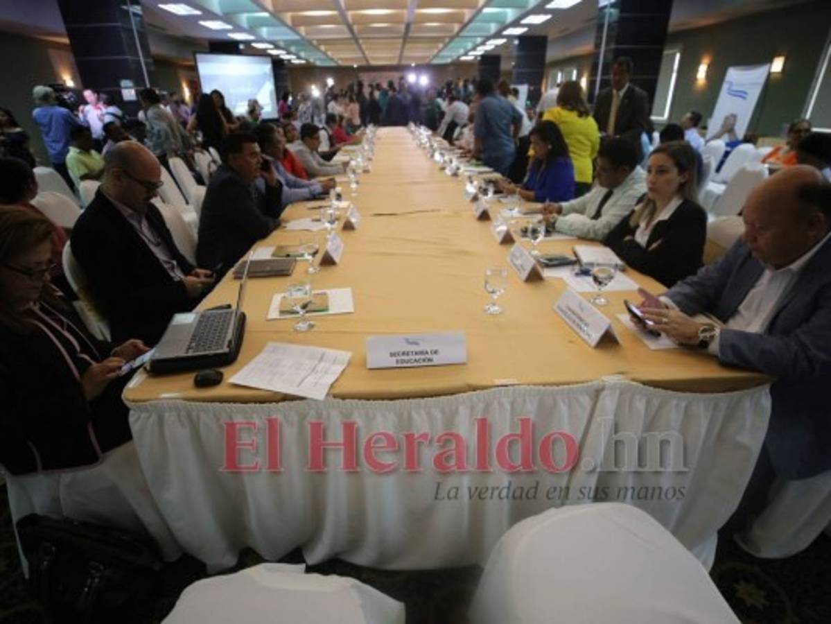Seis temas serán clave en el Diálogo por la Educación en Honduras
