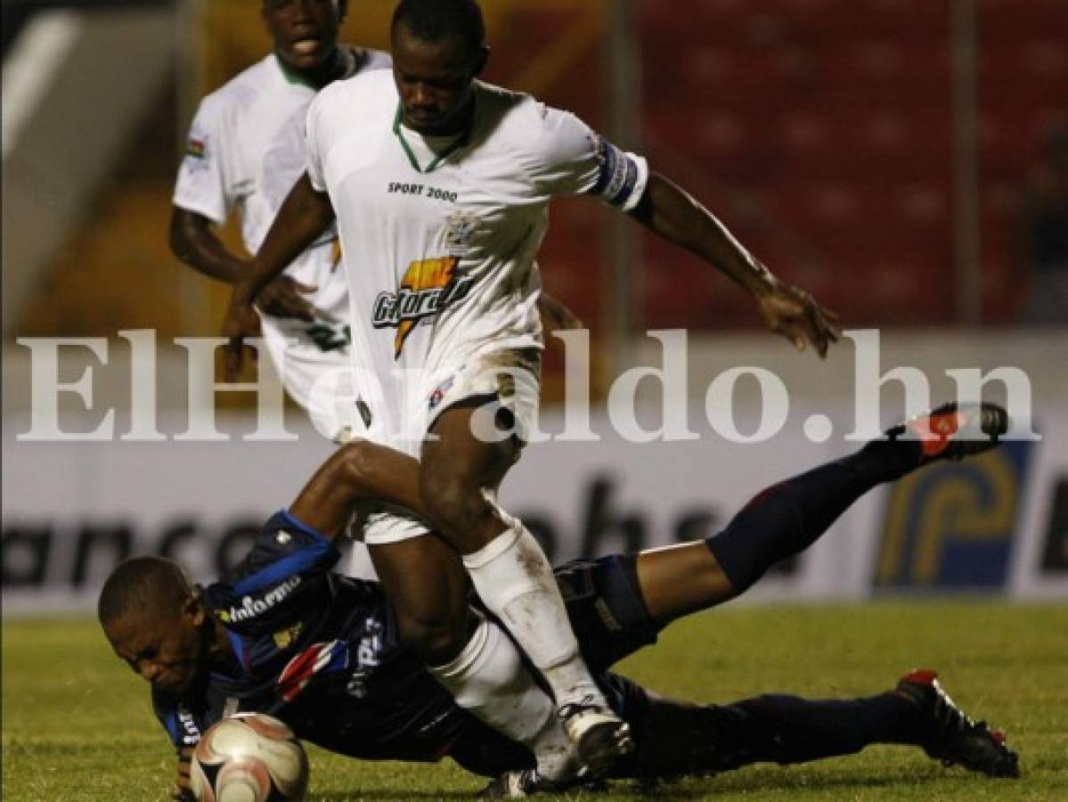 Platense amargó a Motagua en el Nacional