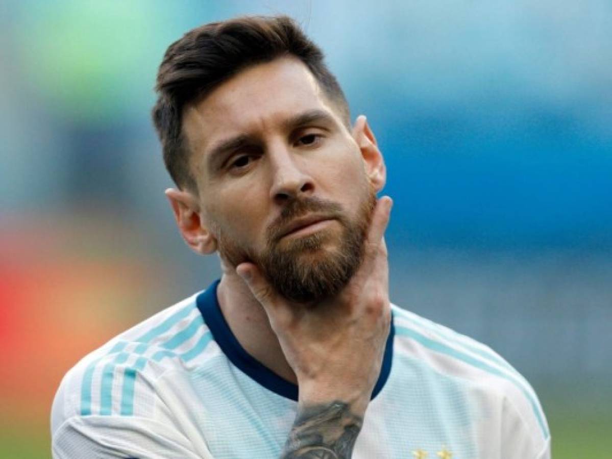 Leo Messi se queja por el mal estado de las canchas brasileñas en la Copa América 2019