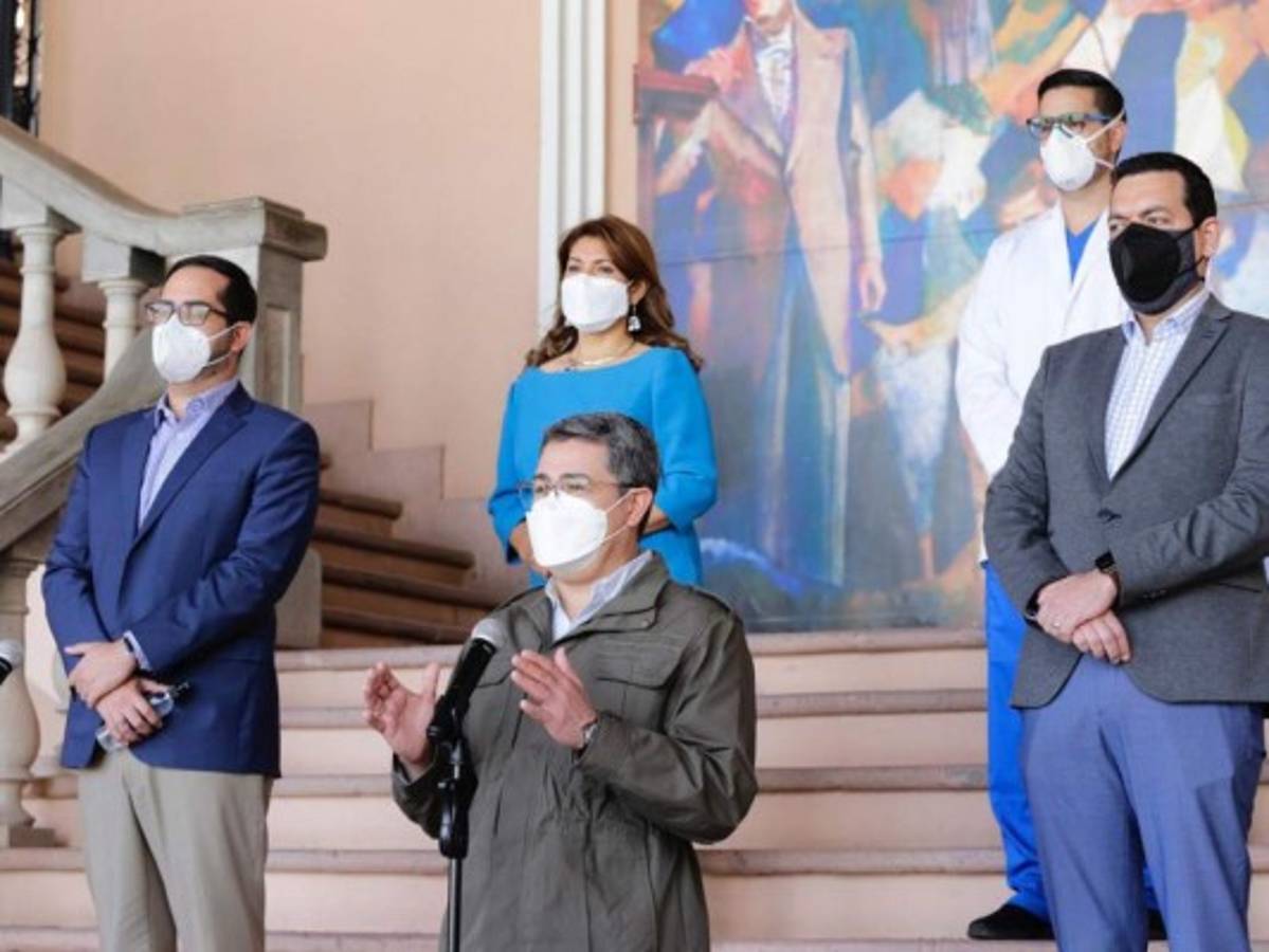 Ministra de Salud ya firmó contrato para adquirir la vacuna Sputnik V