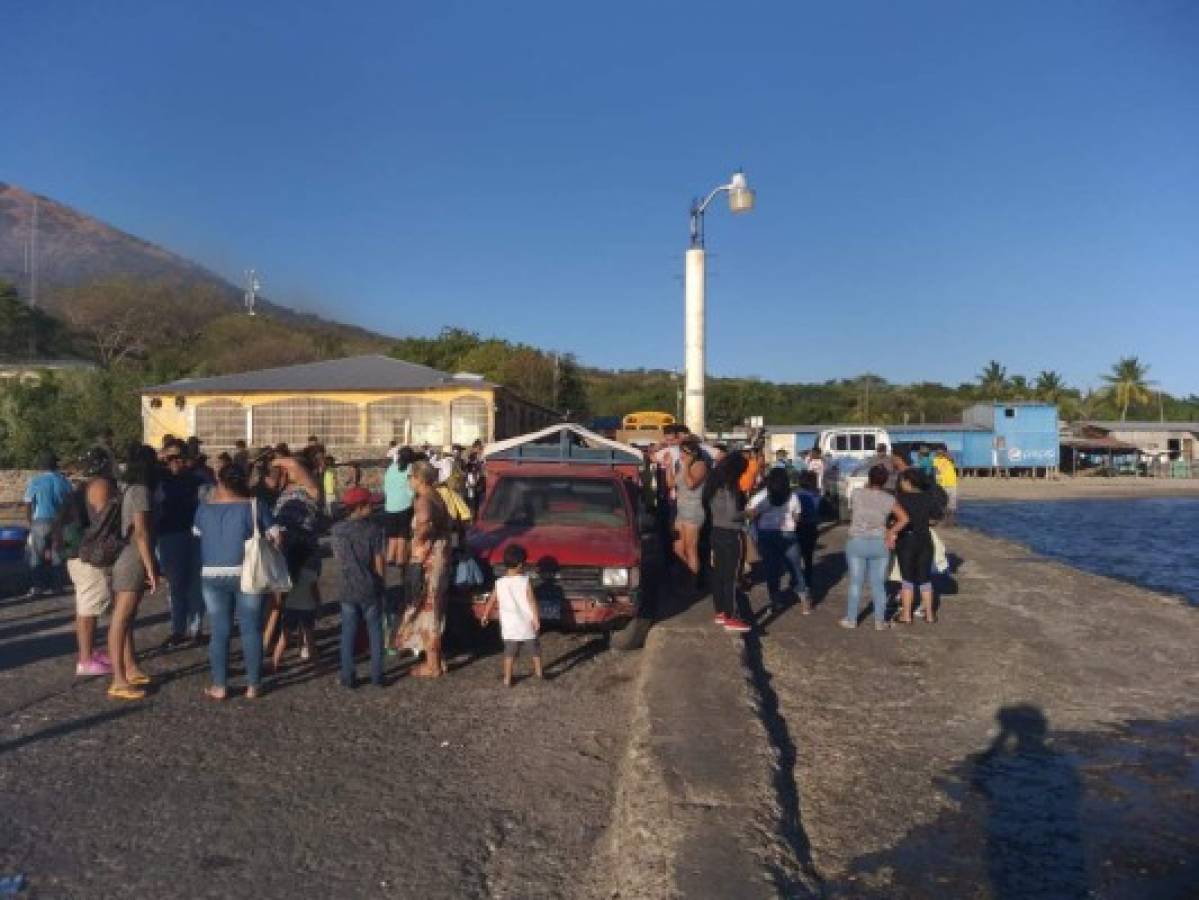 Un turista desaparecido tras naufragio de una lancha en Amapala