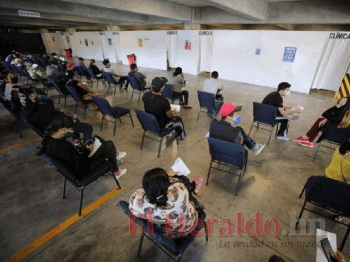 Bajos ingresos en triajes del Distrito Central pausan la megasala covid