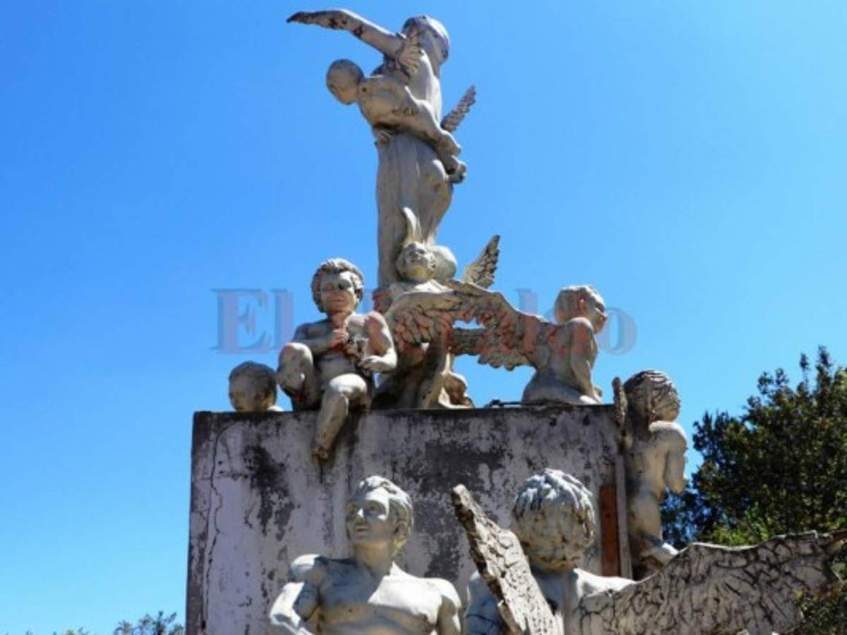 Tierra Adentro: Santa Ana, sus 131 ángeles y el recuerdo del trágico vuelo 474 de Tan Sahsa