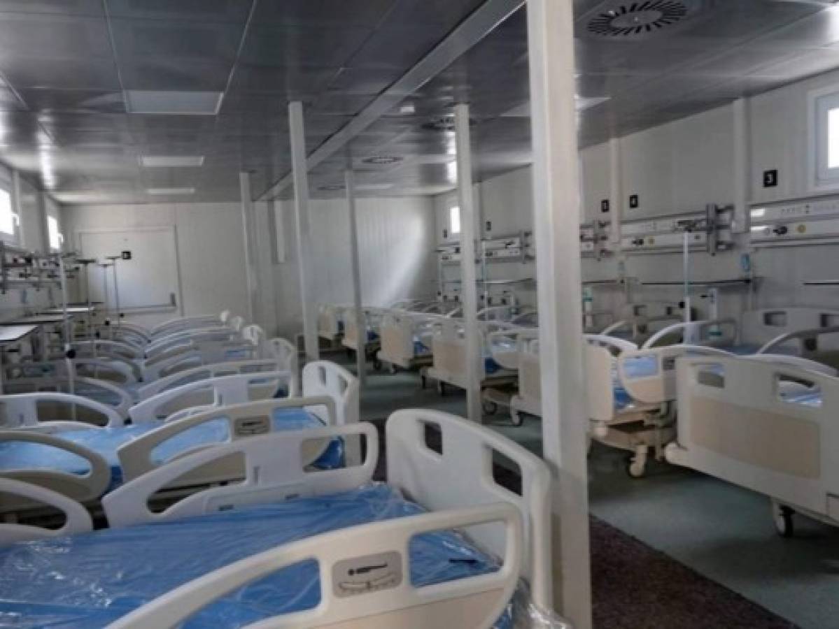Por falta de espacio sacan 30 camas de hospitales móviles de Tegucigalpa y San Pedro Sula