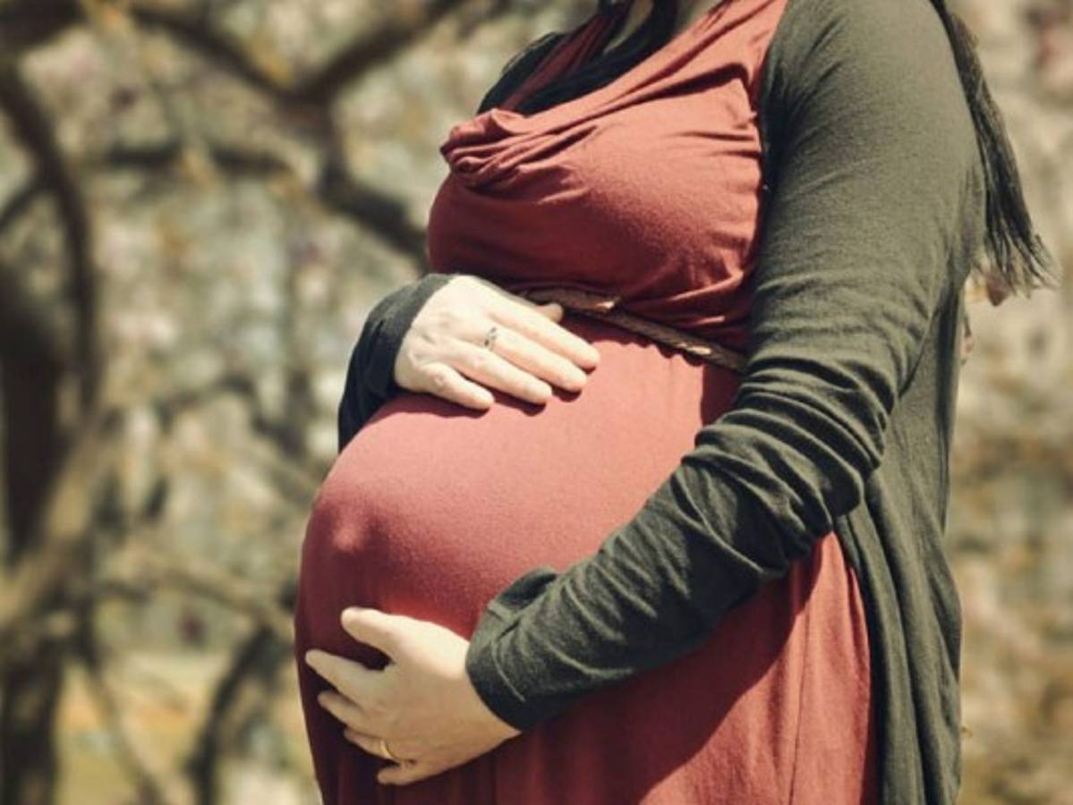 Mujer de 70 años dará a luz dentro de tres meses en México