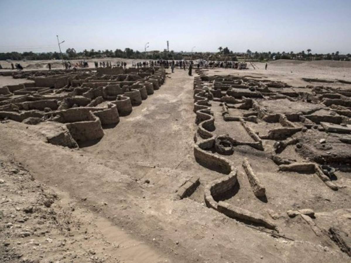 Descubren 'una parte' de una ciudad perdida en Egipto