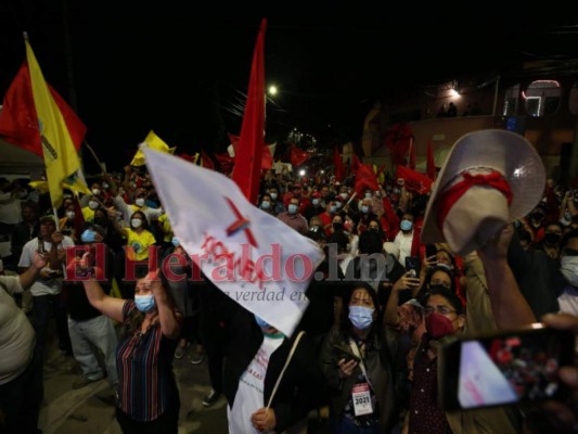 Algarabía en sede de Libre tras resultados preliminares del CNE (FOTOS)