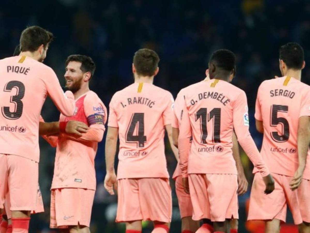 FC Barcelona golea 4-0 al Espanyol con doblete de Leo Messi