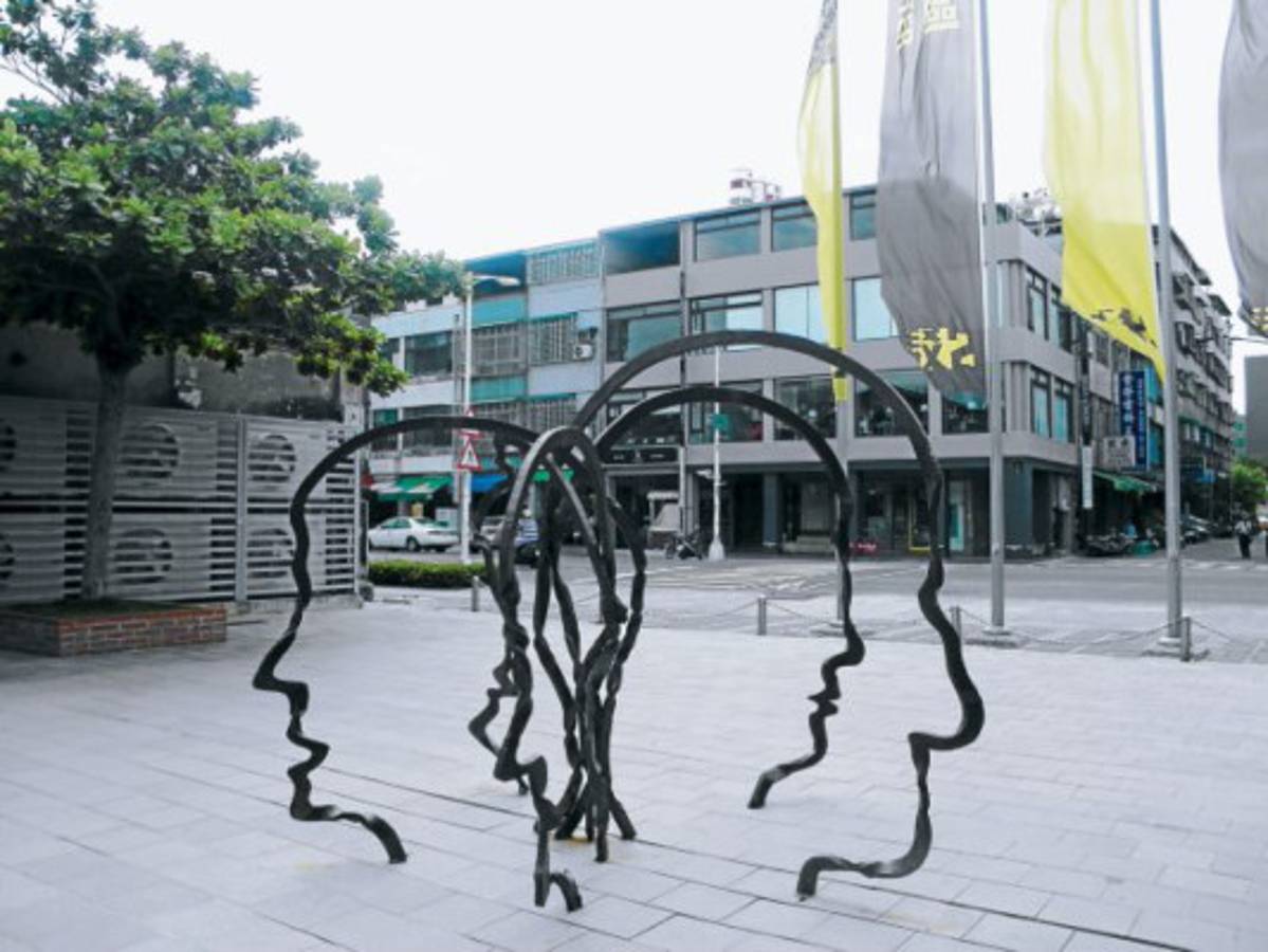 Arte e ingenio restauran los espacios perdidos