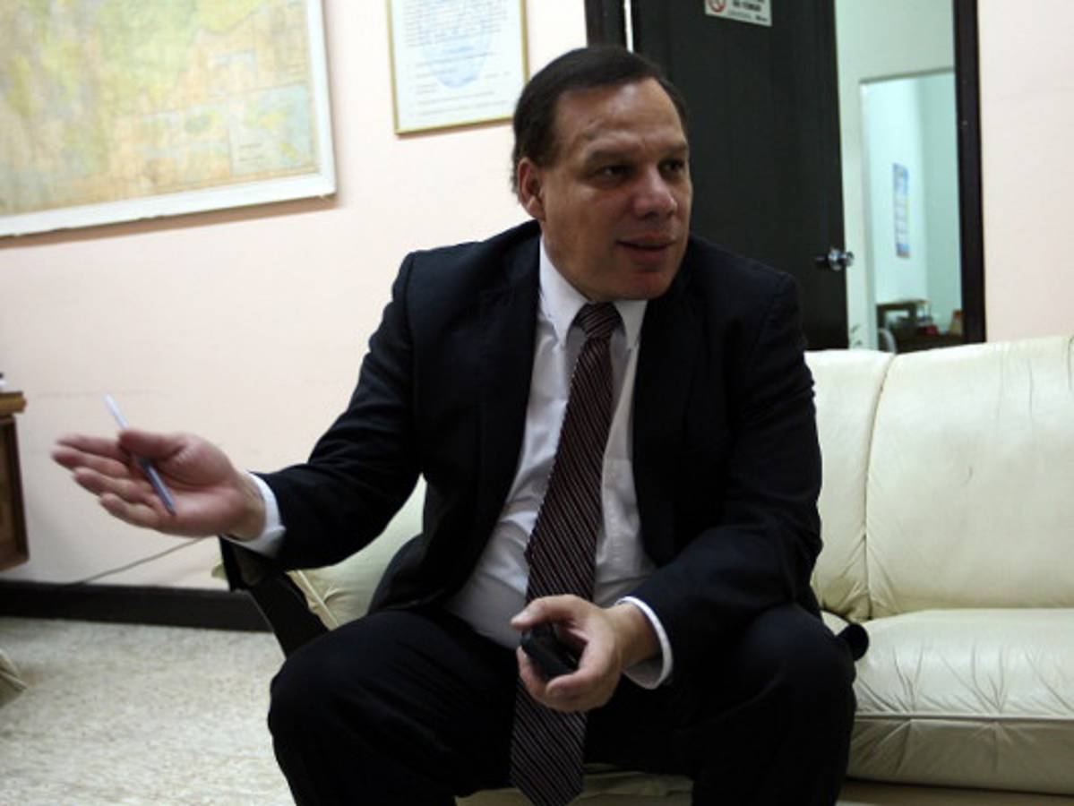 Con graduados de la Elam se agudizará problema de los internos