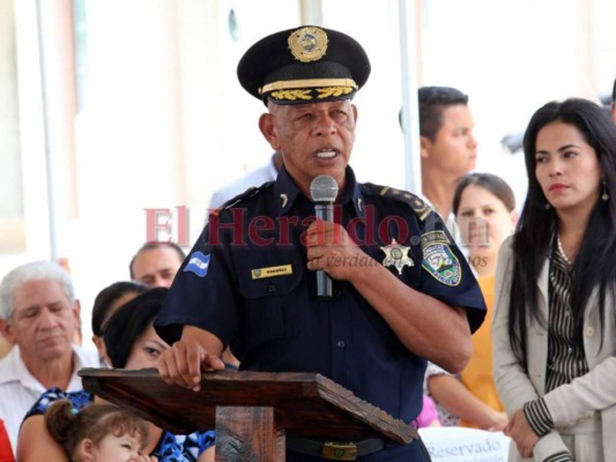 Dejan en libertad al excomisionado Ambrosio Maradiaga por caso de lavado de activos