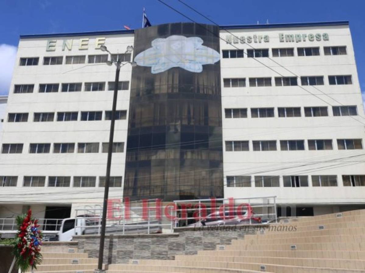 EEH debía bajar 10% las pérdidas en tres años y apenas las ha reducido en 1.55%