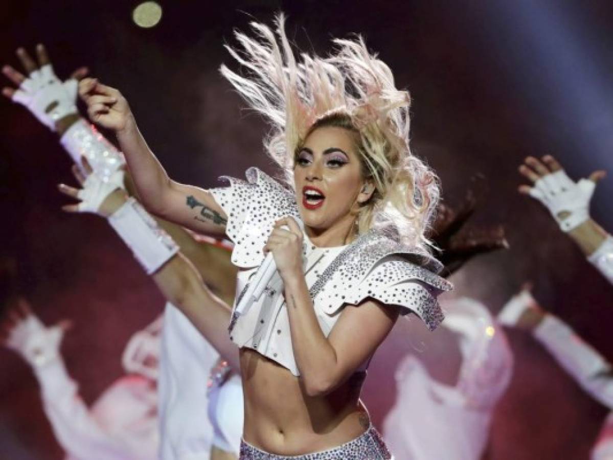 Lady Gaga calentará los motores para el Super Bowl