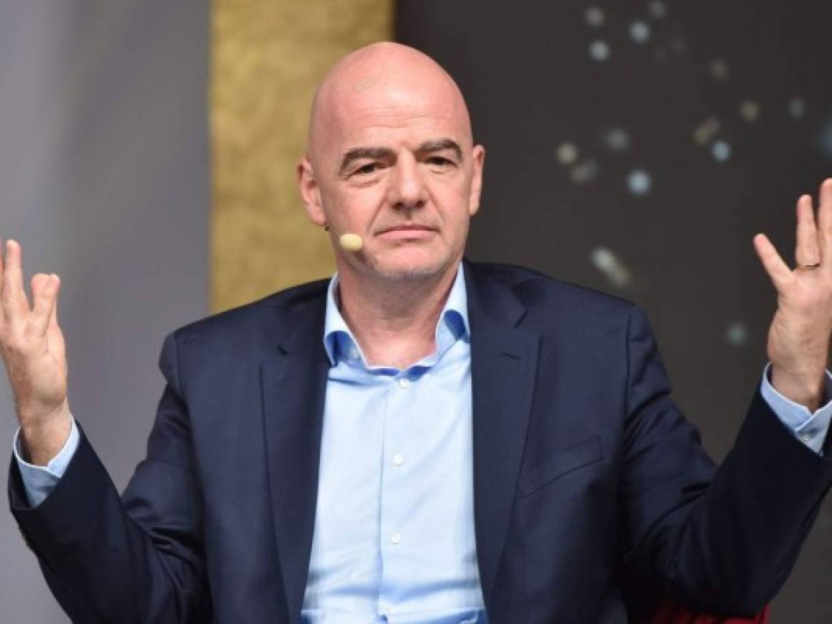 Relaciones confusas de Infantino dejan en situación embarazosa a justicia suiza