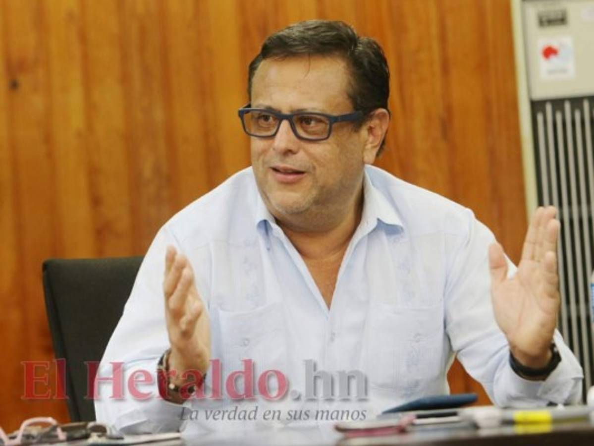 Honduras: Educación convoca a diálogo a la dirigencia magisterial pese a llamado a paro