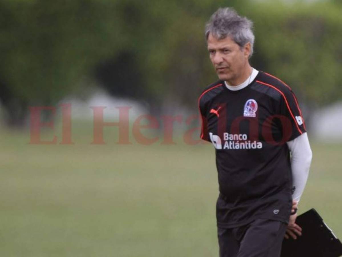 Carlos Restrepo: 'Nos enfrentamos ante un gran rival'