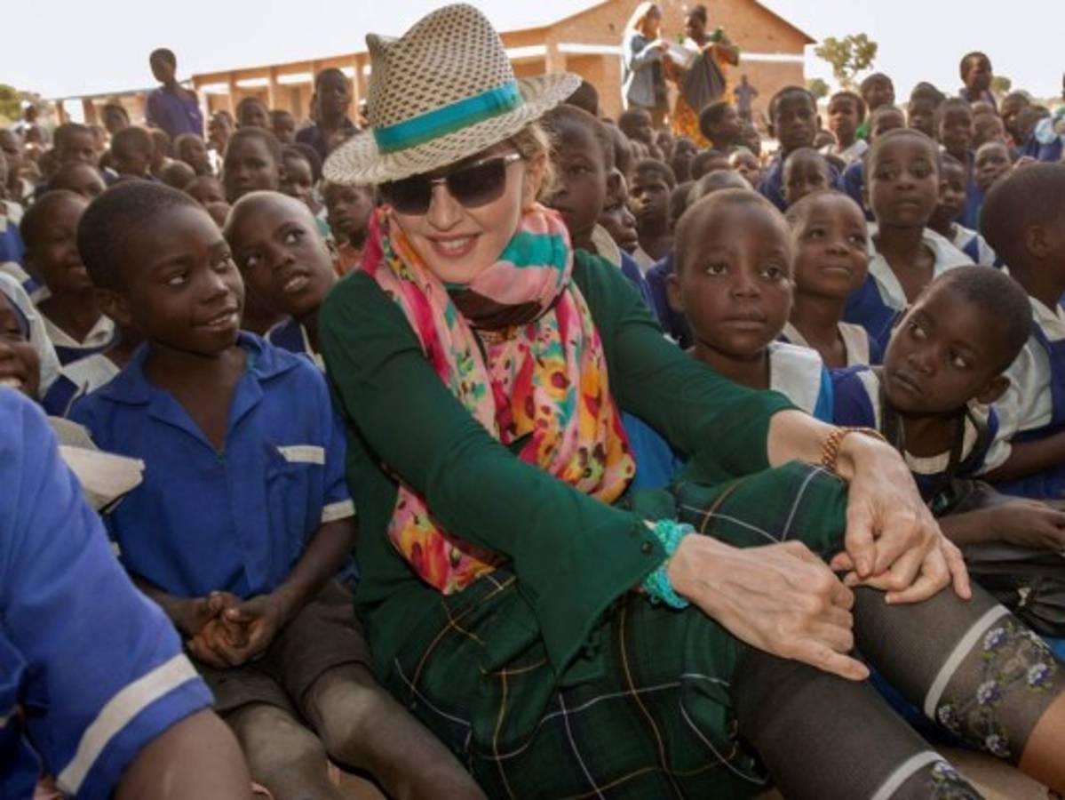 Madonna presenta demanda de adopción de dos niños en Malaui