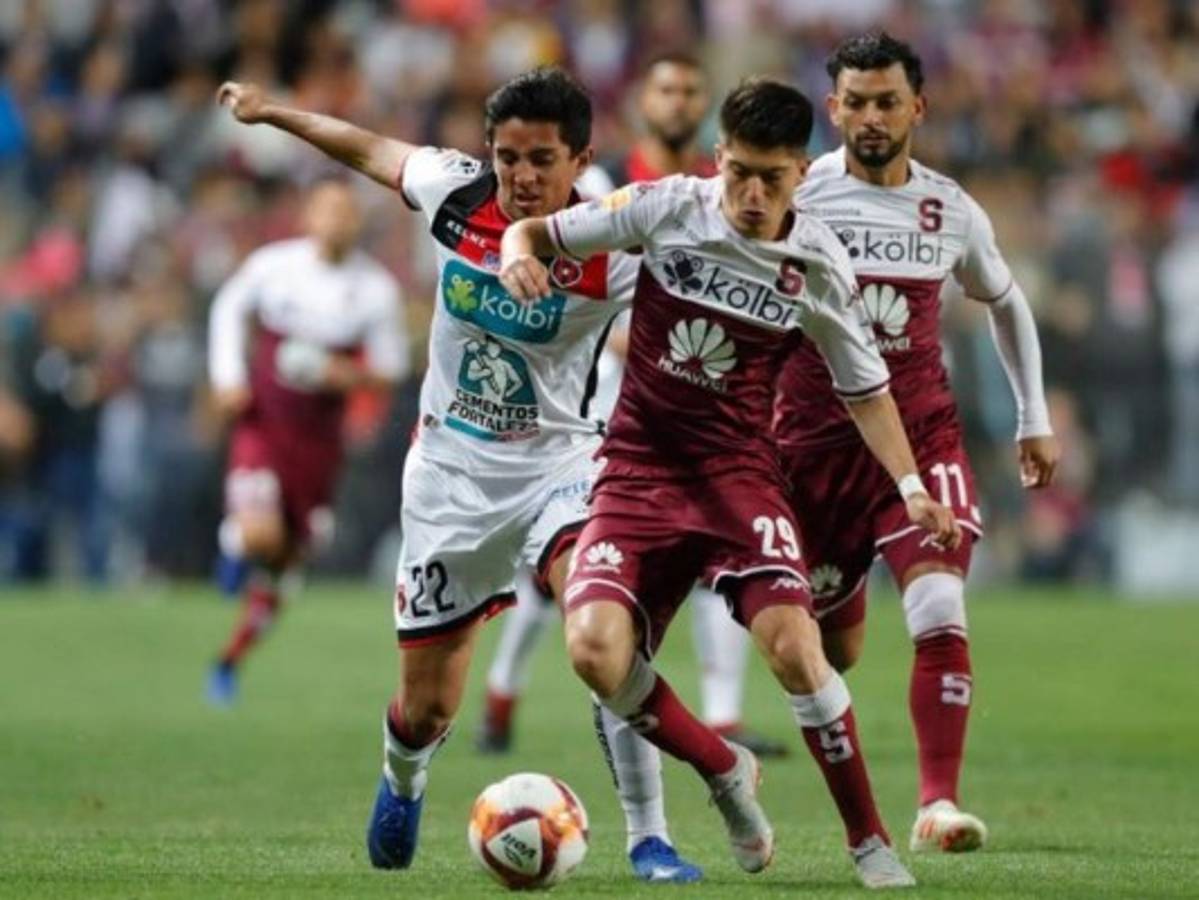 Saprissa perdona al Alajuelense, durante duelo entre legionarios hondureños