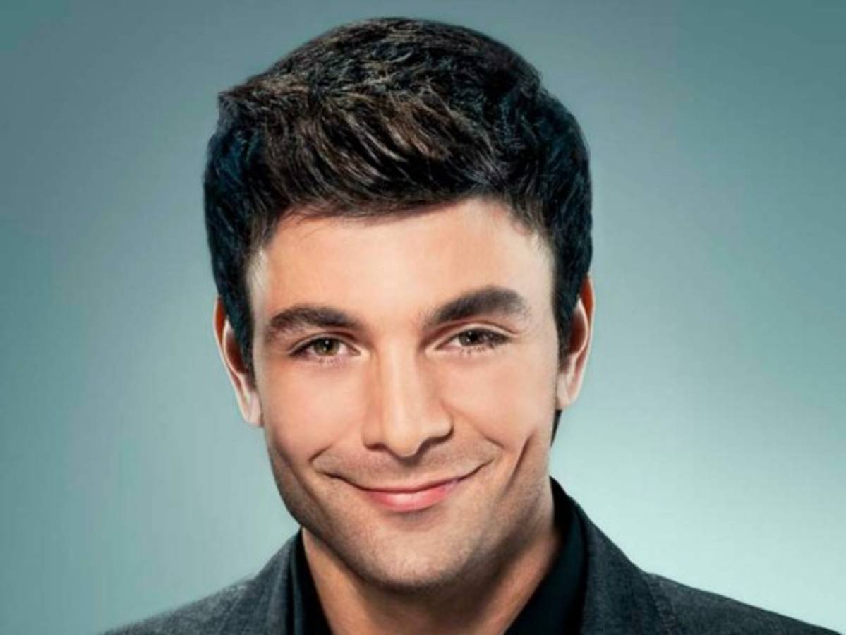 Apasionado de la música que recorre sus venas, Asfura no deja de lado su alma hondureña que impregna en cada canción y en cada proyecto que emprende como cantante. /Fotos ac.hola/