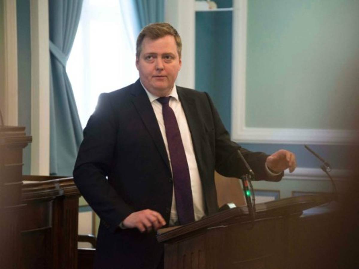 Primer ministro de Islandia renuncia por escándalo de 'Panamá Paper'