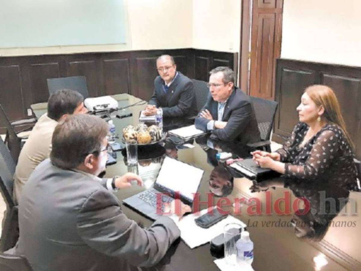 Gabinete Económico inicia la revisión del contrato con Empresa Energía Honduras