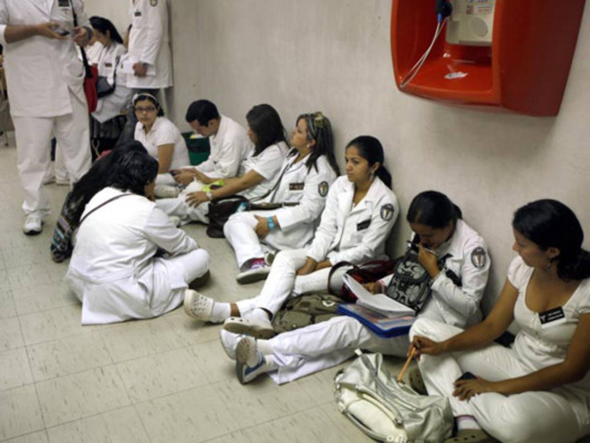 Después de mes y medio en huelga, estudiantes mantienen exigencias