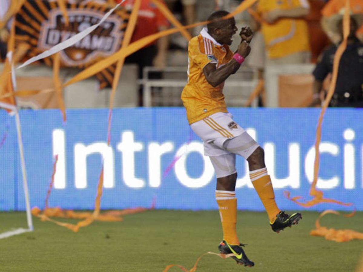 Boniek García goleó en triunfo de Houston Dynamo