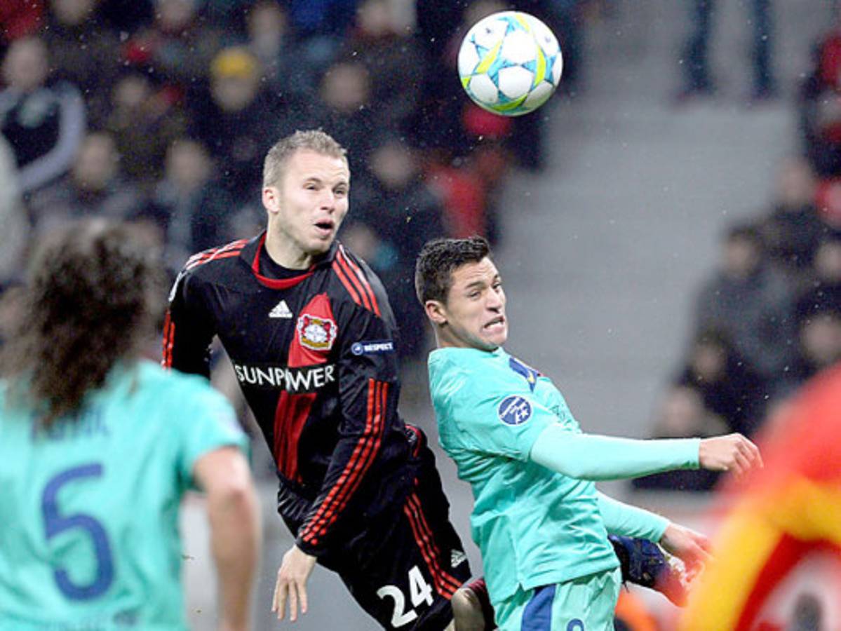Barça vence al Bayer en Leverkusen en octavos de la Liga de Campeones