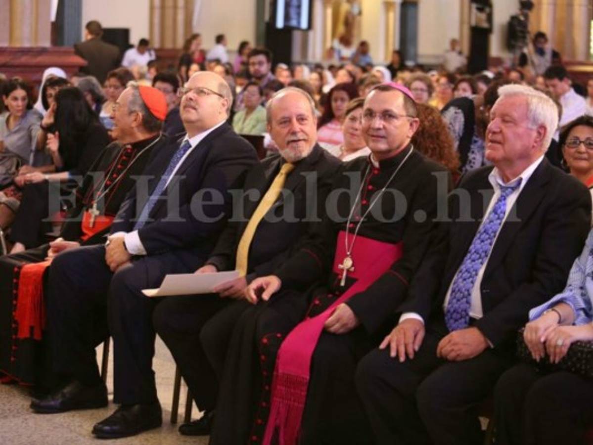 RÃ©plica exacta de la Sabana Santa. El Manto de TurÃ­n
