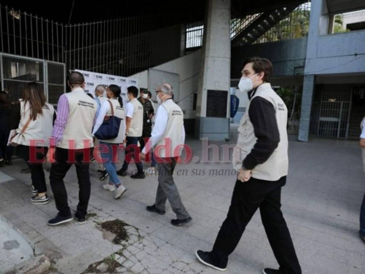 La consejera Rixi Moncada también detalló que para velar por la transparencia en el proceso se contó con la veeduría de 70 observadores internacionales y 3,000 nacionales. Foto: David Romero/ EL HERALDO