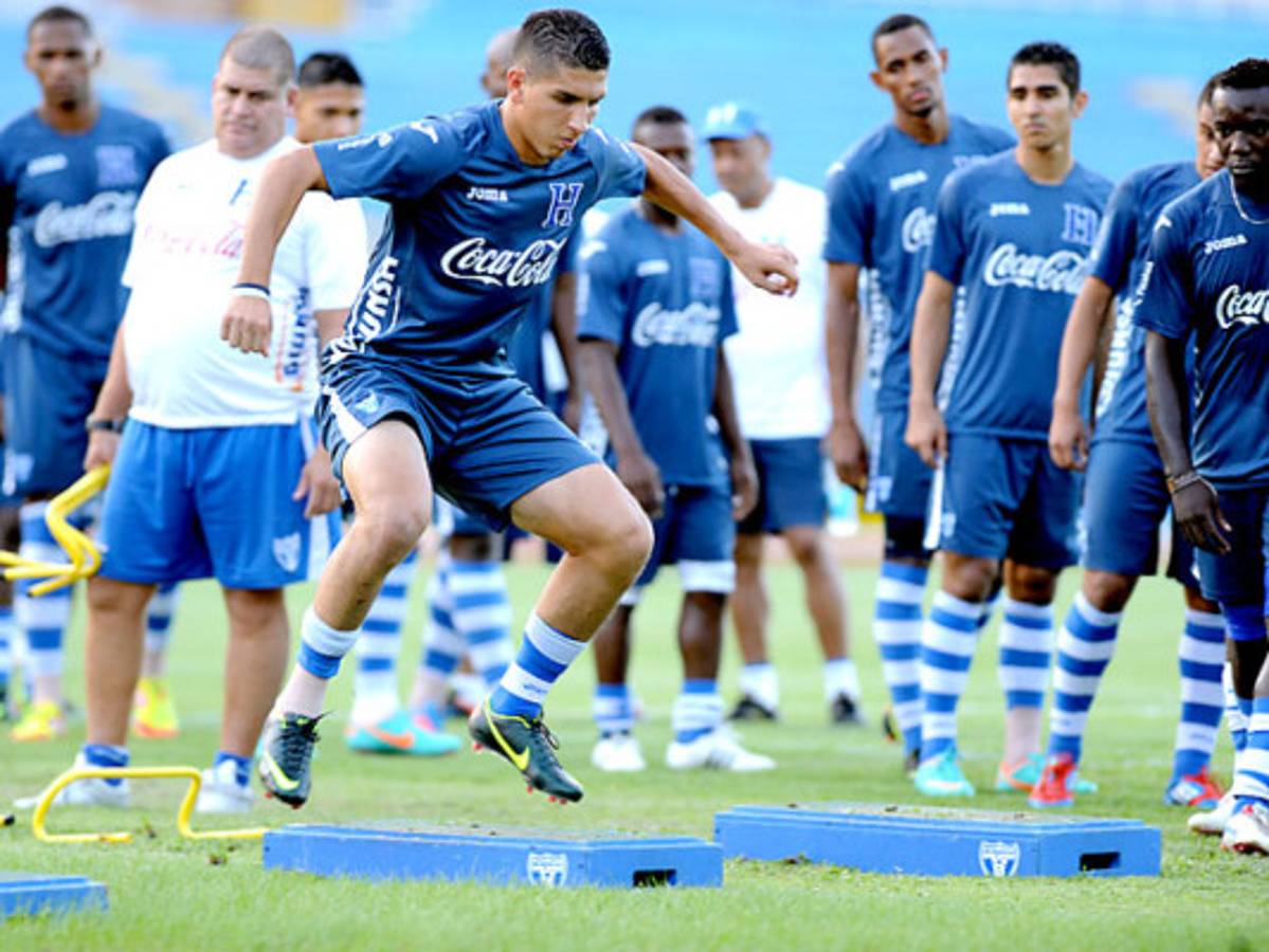 Honduras define su pase a la hexagonal hoy ante Canadá