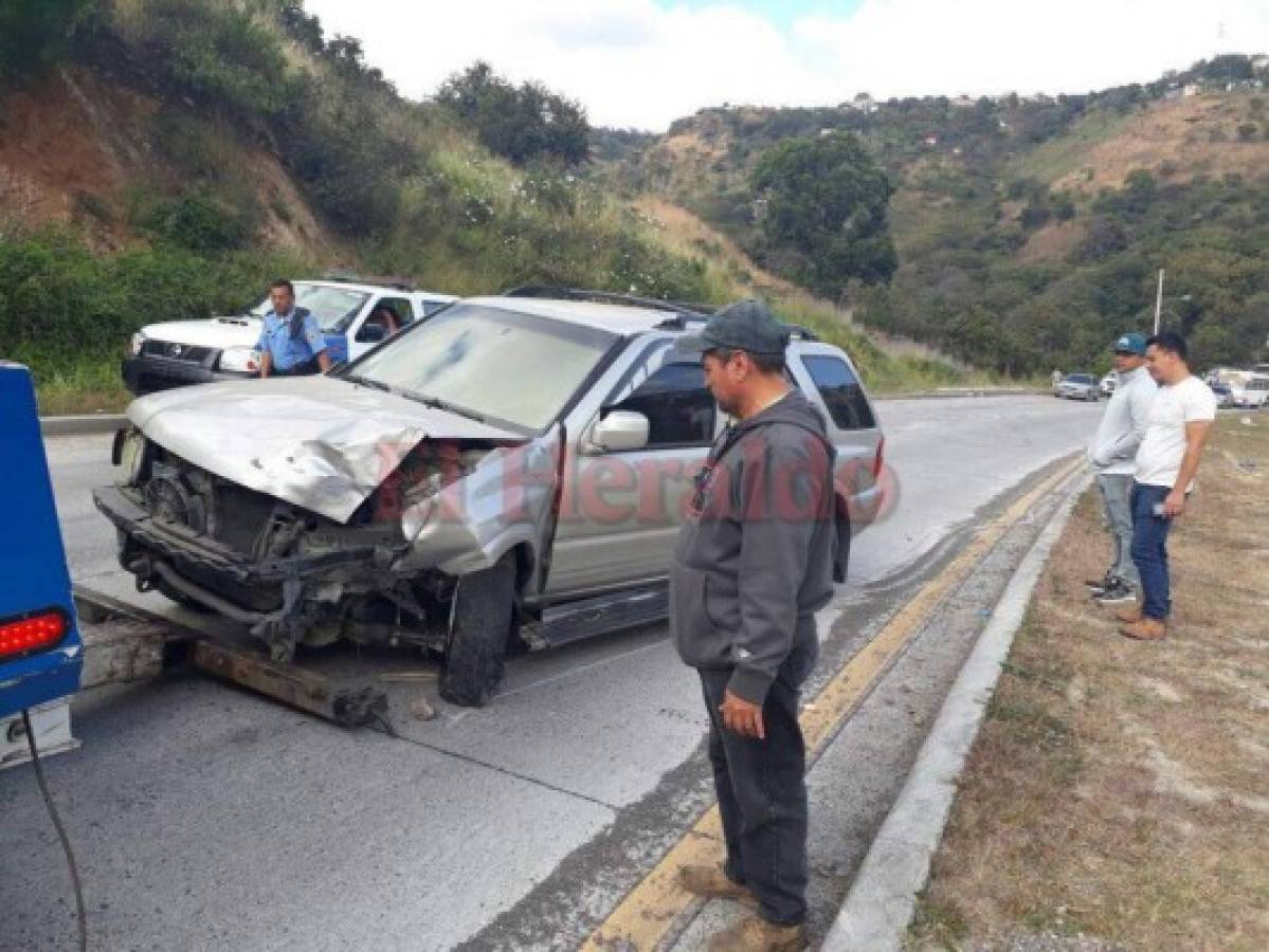 Dos personas heridas deja accidente vehicular en el anillo periférico de la capital