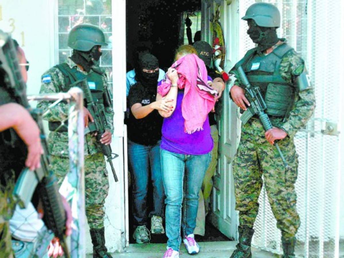 Unos 2 millones se saquearon con préstamos ficticios: ATIC