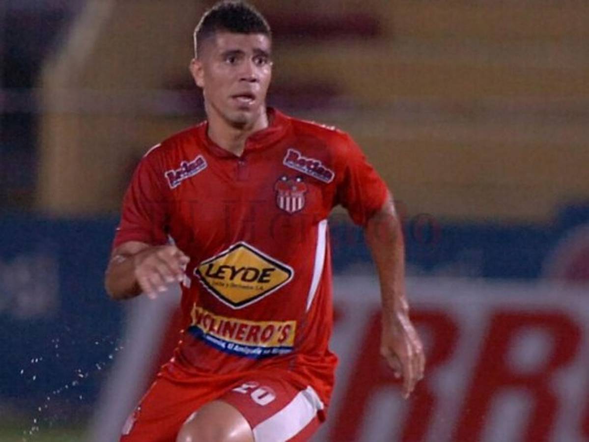 Marcelo Espinal dice tener ofertas de Olimpia