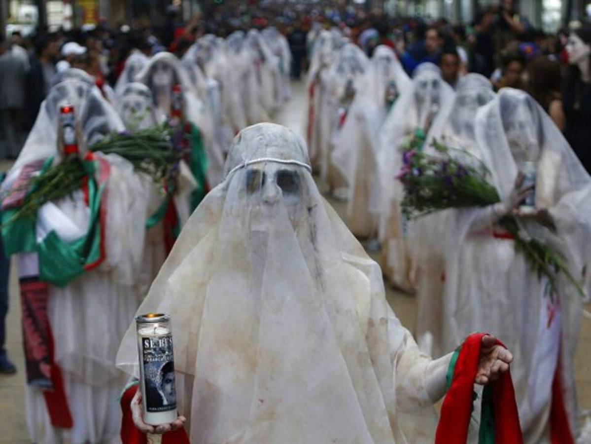 México libera más detenidos por desaparición 43 estudiantes 