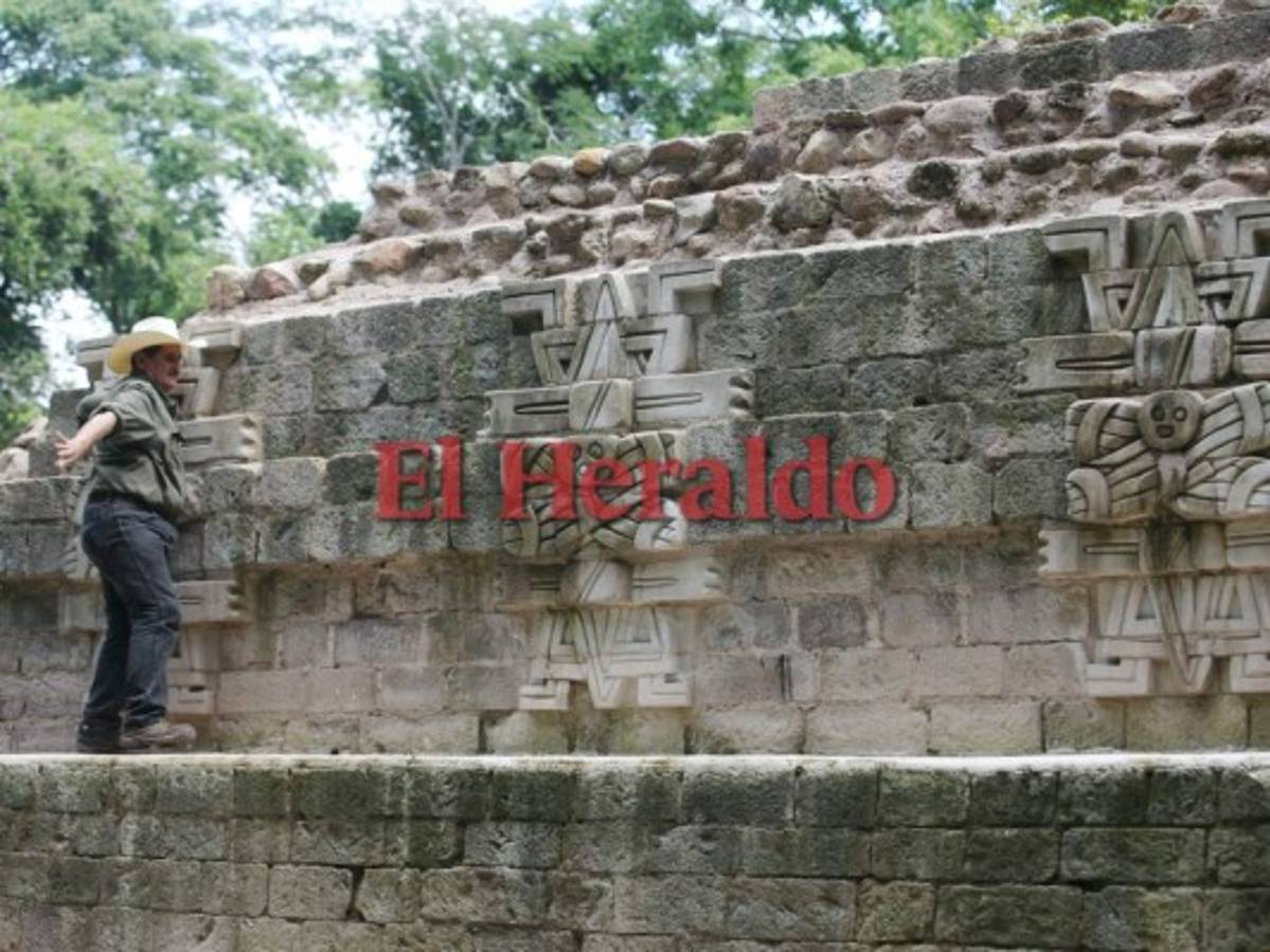 Honduras: Tras las huellas del Grupo 8N11 en Copán Ruinas