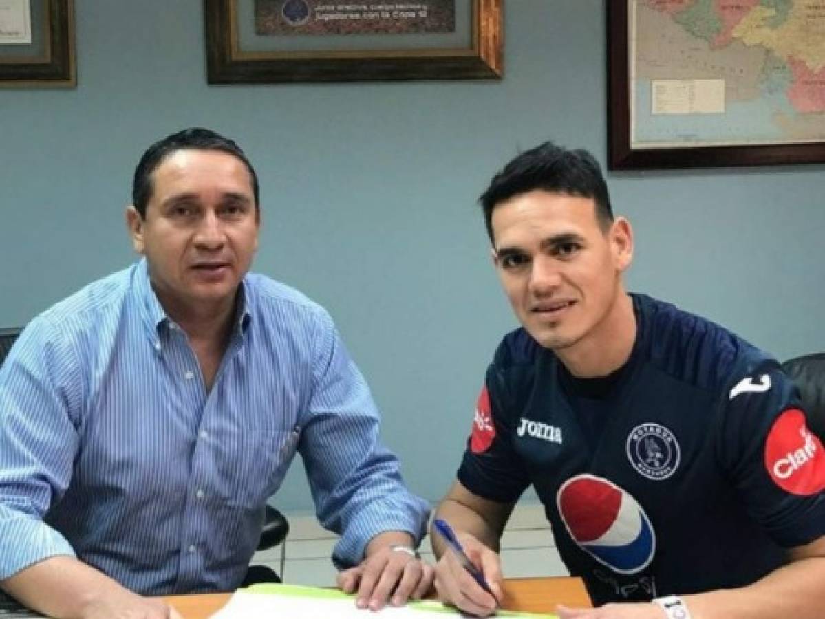 Motagua fichó al delantero paraguayo Roberto Moreira
